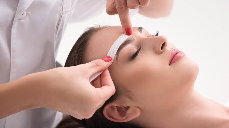 眉毛ワックス | 大阪市中央区南船場の脱毛ならお客様に寄り添うTotal Beauty Salon EREA